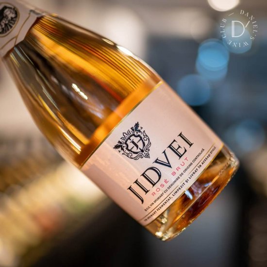 Vin Spumant Rose Brut Jidvei, 0.75 L, 12% Alcool, Vin Rose Spumant Jidvei, Vin Brut Jidvei, Vin Spumant Jidvei, Vin Spumant Jidvei Brut, Vin Spumant Rose Brut, Vin Spumant Rose Jidvei, Vinuri Spumante Jidvei, Vinuri Rose Spumante Jidvei
