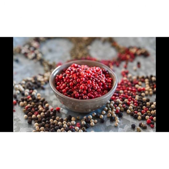 Piper Rosu Boabe Aroma Spice, 10 Plicuri x 20 g, Piper Boabe, Boabe de Piper Rosu, Piper Intreg, Piper Rosu Intreg, Boabe Rosii de Piper, Piper Condiment, Piper Condimente, Condimente Piper, Condiment Iute, Condimente Iuti, Condiment Carne