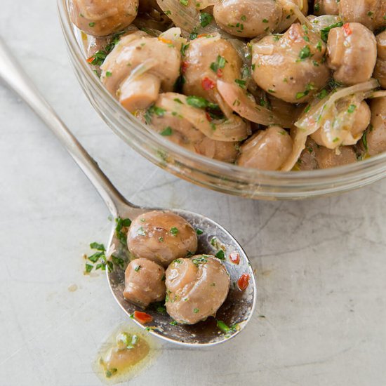 Ciuperci Taiate in Saramura Raureni, 680g, Ciuperci, Ciuperci Taiate, Ciuperci Taiate in Saramura, Ciuperci in Saramura, Saramura din Ciuperci, Saramura din Ciuperci Taiate, Muraturi, Saramura Ciuperci pentru Iarna