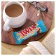 Baton Twix cu Caramel Sarat, 46g, Twix Salted Caramel, Baton de Ciocolata cu Caramel Sarat, Baton de Ciocolata cu Biscuite, Biscuit si Caramel Invelit in Ciocolata, Baton Caramel Sarat, Baton de Ciocolata cu Lapte, Twix Caramel Sarat, Baton Twix Sarat