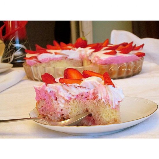 Praf de Spuma Dr.Oetker, 48 g, Frisca si Capsuni, Praf de Spuma pentru Deserturi cu Gust de Frisca si Capsuni, Dr. Oetker Praf de Spuma Frisca si Capsuni, Praf Frisca pentru Prajituri, Praf Spuma de Capsuni, Praf de Spuma Preparat cu Lapte