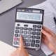 Calculator de Birou Deli Core, 14 Digits, 192x138x37 mm, Alimentare Duala, Corp din Plastic Gri, Calculatoare Birou, Calculator 14 Digits, Calculator 14 DG de Buzunar, Calculator de Birou Deli, Calculatoare Buzunar, Calculator Portabil