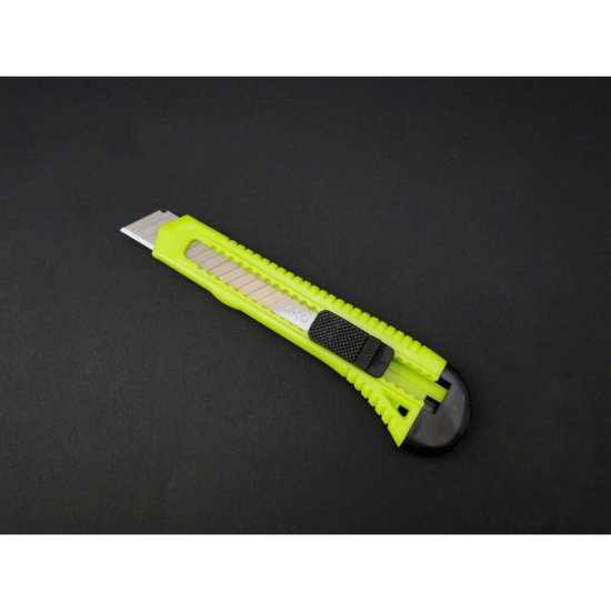 Set 12 Cuttere Clasice Mari ECADA, Lama de 18 mm, Plastic/Metal, Culoare Verde/Negru, Cutter cu Sistem de Blocare, Cutter Clasic, Cutter Clasic Mare, Cutter, Set Cuttere