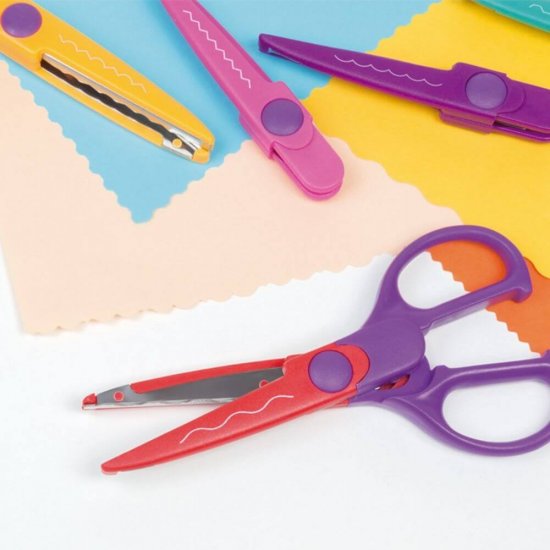 Foarfeca MILAN, cu 4 Profile, 15.5 cm, Lama Otel Inoxidabil, cu 4 Lame Interschimbabile, Foarfece Lucru Manual, Foarfece MILAN Scrapbooking, Foarfece MILAN pentru Craft, Foarfeca Universala, Foarfeca de Birou, Foarfeca pentru Hartie si Carton