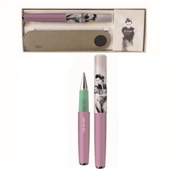 Pix Metalic INOXCROM si Etui, Mina Roller Gel, Mina Albastra, Corp Mov, Pixuri Metalice, Pixuri Scolari, Pixuri Scoala, Pixuri Scolare, Pix  Scoala, Pix Metal, Pixuri Metal, Pixuri Copii, Pix Albastru, Pixuri Albastre, Set Pixuri, Set Pixuri Albastre