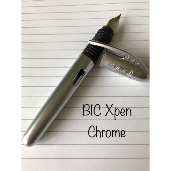 Stilou BIC Xpen Chrome, Penita Iridium, Culoare Corp Argintiu, Stilou BIC, Stilouri BIC cu Rezerva Standard, Stilouri BIC cu Rezerva, Stilou Argintiu, Stilouri pentru Elevi, Stilouri cu Cerneala