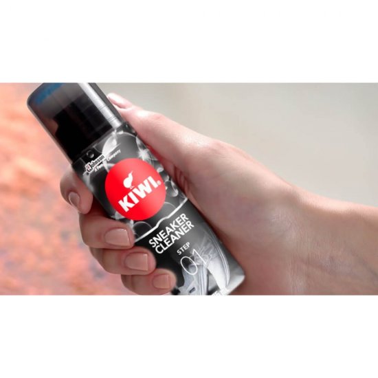 Crema Lichida KIWI Pentru Curatarea Incaltamintei, Black Cleaner, 75 ml, Crema Black Cleaner, Crema Curatare Pantofi, Crema Curatare Incaltaminte, Crema Black Cleaner Kiwi, Crema Lichida Black Cleaner, Crema Lichida Incaltaminte Black Cleaner