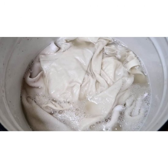 Clor Rivex, 4 L, Inalbitor Rufe, Inalbitor Rivex, Inalbitor Haine, Solutie Albire Rufe, Solutie Albire Haine, Solutie Albire Lenjerie, Solutie Dezinfectanta, Clor Dezinfectant, Dezinfectant Rivex, Rivex Clor 4 Litri, Dezinfectant Universal