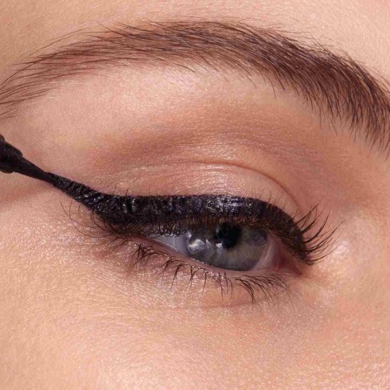Tus de Ochi 800 Pitch Black Maybelline New York Hyper Easy, 0.6 g, Tus pentru Ochi, Tus Negru Pentru Ochi, Tus Lichid de Ochi, Tus Lichid pentru Ochi, Tus Lichid Creion, Tus Lichid Tip Carioca, Tus Lichid Carioca, Tus Maybelline