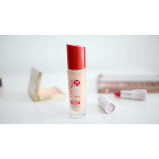 Fond de Ten Rimmel Lasting Finish 25h, 103 True Ivory, 30 ml, Fond de Ten cu Acoperire, Fond de Ten cu Acoperire Mare, Fond de Ten Rezistent, Fond de Ten Zilnic, Fond de Ten Rimmel London, Fond de Ten Lasting Finish, Fond de Ten pentru Fata