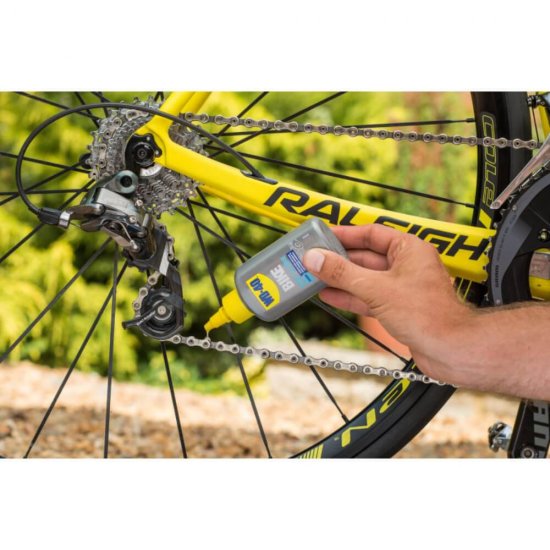Lubrifiant Umed pentru Lanturi WD-40 100 ml, Bike Wet Lube, Lubrifiant pentru Lanturi de Biciclete, Lubrifiant Umed pentru Lanturile Bicicletei, Solutie de Lubrifiere Umeda, Solutie pentru Lubrifierea Lanturilor de Bicicleta