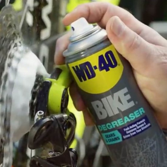 Solutie Curatare si Degresare Bicicleta WD-40 500 ml, Bike Degreaser, Solutie Degresanta, Solutie penru Curatare, Solutie de Curatare Biciclete, Solutie pentru Degresarea Bicicletei, Spray Degresant pentru Curatarea Bicicletei