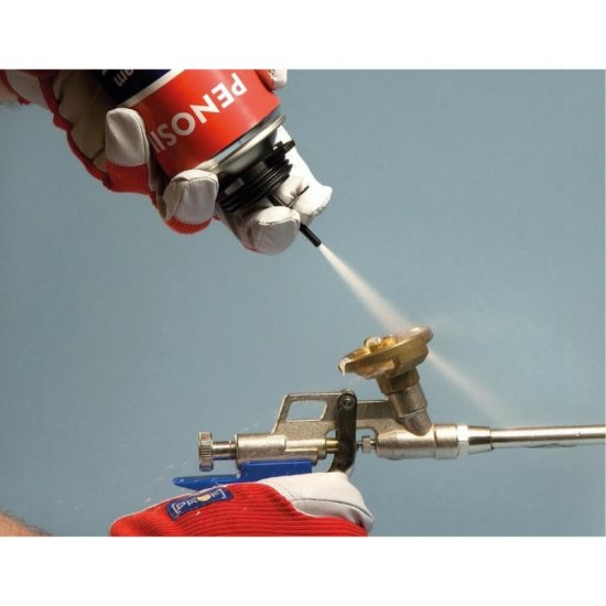 Solutie Indepartarea Petelor Neintarite de Spuma Bison, 500 ml, Gun and Foam Cleaner, Solutie Curatare Pete de Spuma, Solutie Curatare Pete Spuma, Solutie Curatare Pete Neintarite de Spuma, Solutie Indepartare Pete Spuma