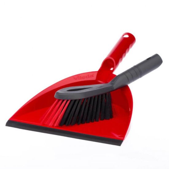Set Faras cu Perie Vileda 2 in 1, 7.5x25x35.5 cm, Polipropilena, Culoare Rosu si Negru, Faras cu Maturica Set, Faras cu Matura Set, Faras cu Perie Set pentru Curatenie, Set Menaj cu Matura si Faras, Set Perie si Faras din Plastic, Articole Curatenie