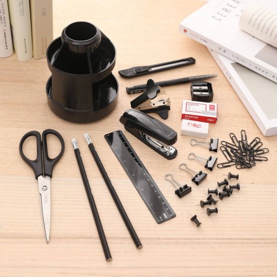Organizator Rotativ de Birou Deli Maxi, Echipat cu Instrumente Scris, Organizator pentru Instrumente de Scris cu Baza Rotativa, Suport Accesorii Birou cu Baza Rotativa Deli, Suport Accesorii Birou, Suport Accesorii de Scris, Organizer Instrumente Scris