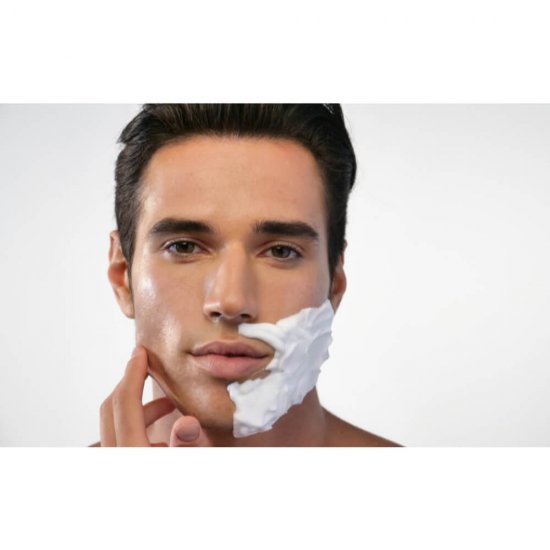Set Cadou pentru Barbati L'OREAL, Balsam After Shave Men Expert Hydra Sensitive 100 ml si Gel de Ras 200 ml, Set Ingrijire, Set Ingrijire Cadou, Set Ingrijire Cadou, Set pentru Ras, Set Cadou Barbati, Set Ingrijire Barbati, Set Barba Barbati