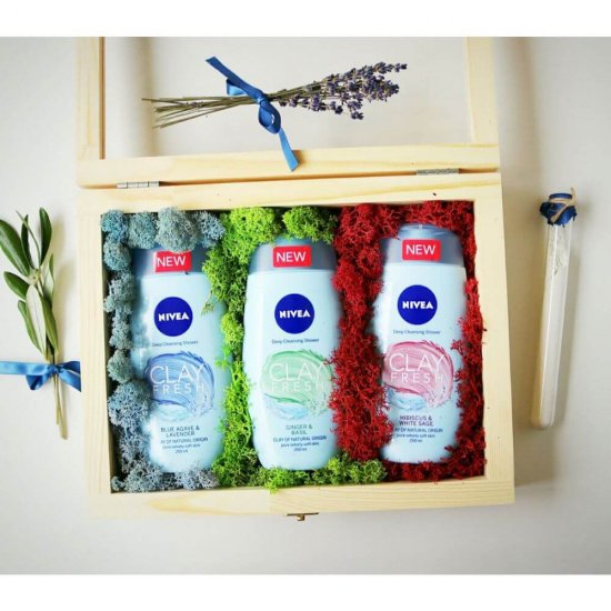 Gel de Dus NIVEA Argila Detox, 250 ml, Extract de Busuioc si Ghimbir, Gel de Dus, Gel de Corp, Gel de Dus Nivea, Geluri de Dus, Gel de Dus pentru Corp, Gel de Dus Hidratant, Produse Ingrijire Corp, Produse Igiena Corp, Cosmetice pentru Corp