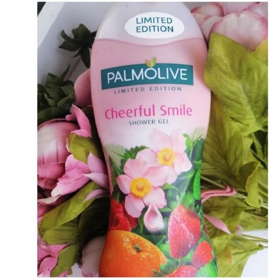 Gel de Dus PALMOLIVE Cheerful Smile, 250 ml, Parfum de Capsuni, Gel de Dus Hidratant, Geluri Dus pentru Hidratare, Geluri de Dus Palmolive, Gel pentru Dus, Produse Ingrijire Corp, Produse Igiena Corp, Cosmetice pentru Corp