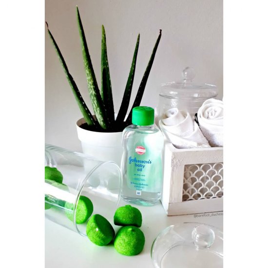 Ulei de Corp cu Aloe Vera Johnson 's Baby, 500 ml, Ulei de Corp, Ulei de Corp pentru Bebelusi, Ulei de Corp pentru Copii, Ulei de Corp cu Aloe Vera, Ulei de Corp Hidratant, Ulei De Corp Aloe Vera, Lotiune de Corp Bebelusi