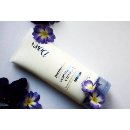 Crema de Maini Dove 75 ml, DermaSpa Cashmere Comfort, Crema de Maini cu Efect de Vindecare, Crema de Maini pentru Piele Foarte Uscata, Crema de Maini Piele Uscata, Crema pentru Maini Uscate, Crema de Maini Hidratanta, Crema Hidratare Maini