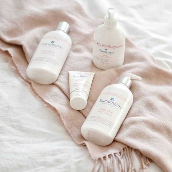 Crema Dus BARNANGEN Sensitive 400 ml, Piele Sensibila, Vegan, Crema pentru Dus Vegana, Lotiune pentru Dus, Emulsie Vegana pentru Dus, Crema de Dus pentru Femei, Geluri pentru Dus, Gel de Dus Dama, Creme pentru Dus