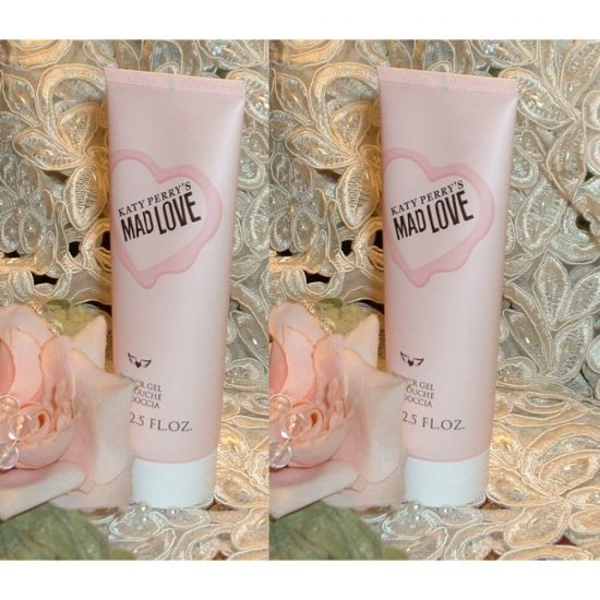 Set Cadou pentru Femei Katy Perry Mad Love, Gel de Dus 75 ml si Deodorant 75 ml, Seturi Cadou pentru Femei, Set Cadou Katy Perry Mad Love pentru Femei, Seturi Cosmetice Cadou Katy Perry Mad Love Set Cadou pentru Femei Katy Perry Mad Love, Gel de Dus 75 ml si Deodorant 75 ml, Seturi Cadou pentru Femei, Set Cadou Katy Perry Mad Love pentru Femei, Seturi Cosmetice Cadou Katy Perry Mad Love