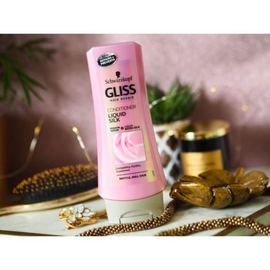 Balsam Par GLISS Liquid Silk, 200 ml, Par Lipsit de Volum, Cu Keratina, Balsam pentru Par Fragil, Balsam Fortifiant, Produse de Ingrijire a Parului, Produse Hairstyling, Balsamuri Regeneratoare, Balsam Anti-Rupere, Balsam pentru Fire Despicate
