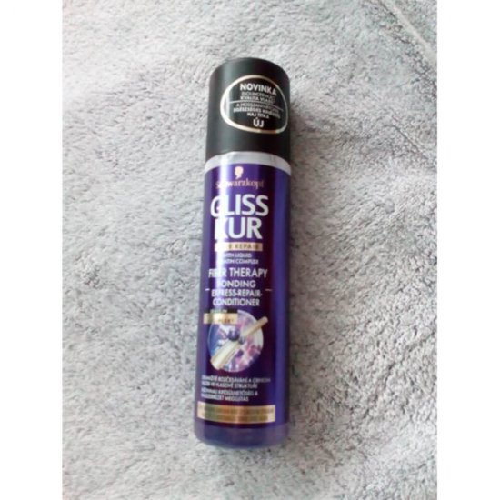 Balsam Spray de Par Schwarzkopf Gliss Fiber Therapy, 200 ml, Pentru Par Suprasolicitat, Balsam Spray, Balsam Spray Schwarzkopf, Balsam de Par Spray, Balsam Spray Par, Balsam Par Spray, Balsam Ingrijire Par