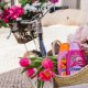 Sampon SCHAUMA Flower Kiss, 400 ml, cu Extract de Flori, pentru Par Mat, Sampon Fortifiant, Sampon Spalare Par, Sampon Fortifiere, Sampoane pentru Parul Mat, Sampon Ingrijire Par, Sampon Curatare Par, Sampon pentru Parul Moale