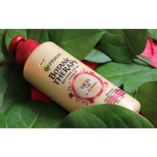Ulei Crema Anti Cadere Par, 200 ml, Garnier Botanic Therapy Ricin Oil & Almond, Ulei Crema Impotriva Caderii Parului, Crema Ulei Anti Cadere Par, Crema de Par cu Ulei de Ricin, Crema de Par cu Ulei de Migdale, Crema de Par pentru Par Fragil