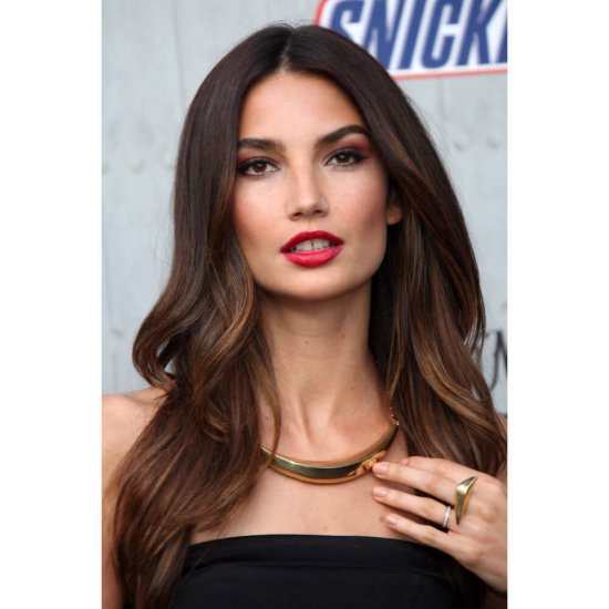 Vopsea Permanenta de Par 3.3 Saten Ciocolatiu Inchis, Garnier Color Naturals, 110 ml, Vopsea de Par, Vopsea Par Permanenta, Vopsea Permanenta Satena, Vopsea Permanenta pentru Par, Vopsea Garnier, Vopsea Satena Garnier, Vopsea Permanenta Garnier