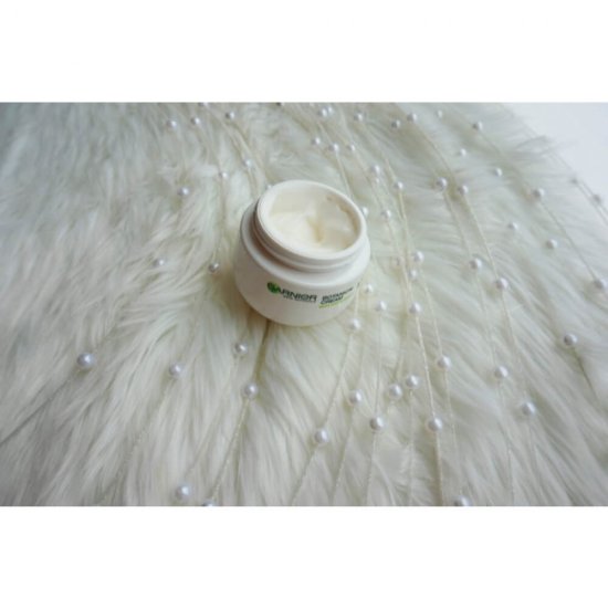 Crema de Fata cu Extract de Strugure Garnier Skin Naturals, 50 ml, Crema, Crema de Zi, Crema cu Extract de Strugure, Crema de Fata Garnier, Crema Hidratanta, Crema de Fata, Crema pentru Fata, Crema de Zi pentru Fata, Crema Garnier, Crema pentru Ten