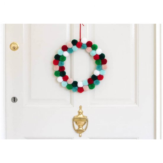 Set Creativ Coronita Pom-Pom Daco, Set Confectionare Coronita de Craciun, Coronita Craciun, Coronita Pufoasa Craciun, Ornamente Craciun, Decoratiuni Craciun, Set Confectionare Coronita, Set Coronita Craciun, Accesorii Craciun, Set Accesorii Craciun