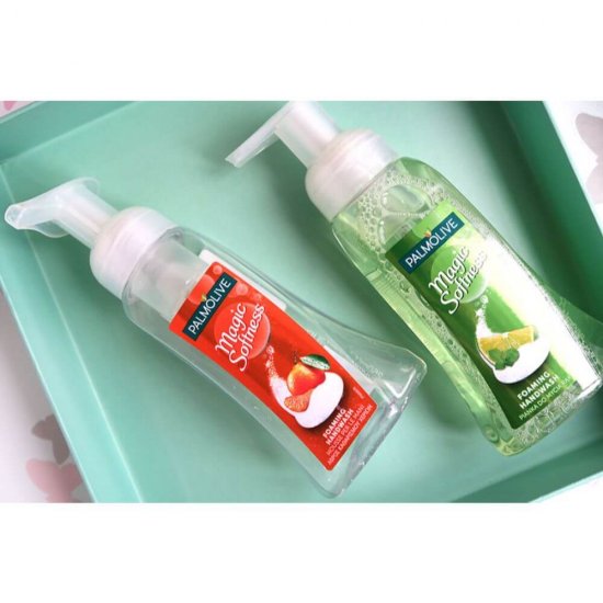 Sapun Lichid Spuma PALMOLIVE Magic Softness Lime & Mint, Cantitate 250 ml, Palmolive magic softness lime mint sapun spuma pentru maini, 250 ml, Magic softness Lime and Mint sapun lichid spuma 250 ml