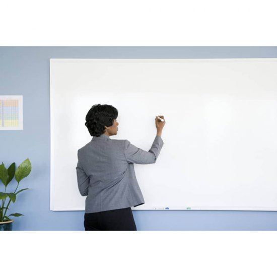 Kit Whiteboard DELI Universal, Solutie de Curatare de 100 ml, Marker cu Varf de 2mm si Burete Magnetic, 3 Buc/Set, Set pentru Panouri Whiteboard, Set Curatare Panou Whiteboard, Set Intretinere Panou Whiteboard, Set cu Marker Placa Whiteboard