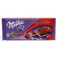 Ciocolata Milka Alpine cu Iaurt si Capsuni, 100 g