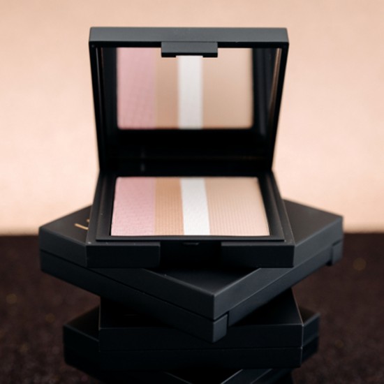 Pudra Luminozitate Gerovital Beauty, 9 g