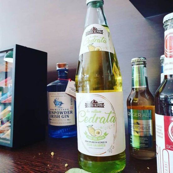 Bautura Carbogazoasa Spuma Alpina Cedrata 0.75 ml, Bautura Spuma Alpina Cedrata, Bautura Gazoasa Spuma Alpina Cedrata, Suc Spuma Alpina Cedrata, Bautura Racoritoare Spuma Alpina Cedrata, Bauturi Spuma Alpina Cedrata