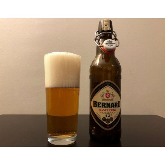 Bere Bernard Celebration Lager 0.5L, Alcool 5%, La Sticla, Bere Alba, Bere Alba la Sticla, Bere Bernard Alba, Bere Bernard, Bere Blonda Bernard, Bere Bernard la Sticla, Bautura Alcoolica, Bauturi Alcoolice