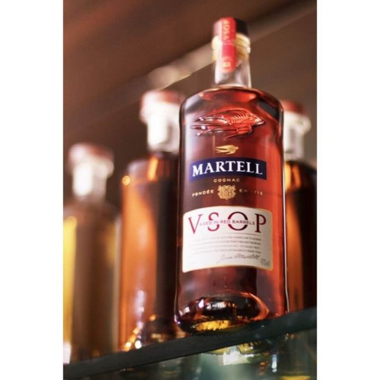 Coniac Martell VSOP, 0.7 L, 40% Alcool, Martell Aged in Red Barrels, Coniac Martell Very Special, Coniac Special Martell, Coniac Martell Red Barrels, Brandy Martell, Martell Cognac, Cognac Martell, Coniac Premium, Bautura Spirtoasa Martell