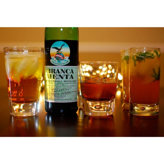 Lichior Branca Menta Bitter 0.7 L, Alcool 28%, Lichior Bitter, Lichior Bitter Branca, Branca Lichior, Branca Lichior Bitter, Lichior Premium, Lichior de Calitate, Lichior Rafinat, Bautura Alcoolica, Bauturi Alcoolice
