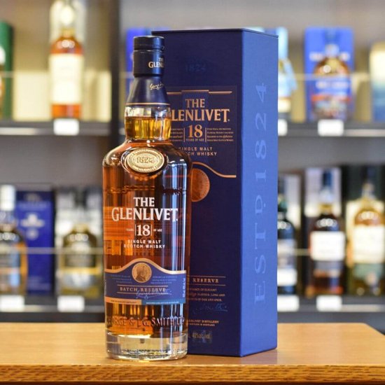 Whisky Glenlivet, Alcool 43%, 0.7 L, 18 Ani Vechime, Whisky Invechit, Whisky 18 Ani Vechime, Whisky Glenlivet 18 Ani, Whisky Single Malt, Scotch Whisky Glenlivet, Glenlivet Single Malt Scotch Whisky, Whisky Premium, Premium Whisky