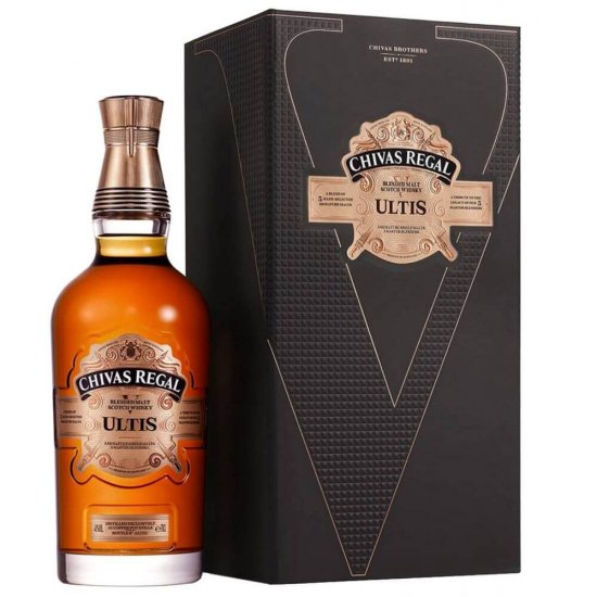 Whisky Chivas Regal Ultis, 0.7 L, 40 % Alcool, Blended Scotch Whisky Chivas Regal Ultis, Whisky Scotch Chivas Regal Ultis, Whisky Scotian Chivas Regal Ultis, Bautura Spirtoasa Chivas Regal, Bauturi Spirtoase Chivas Regal Ultis