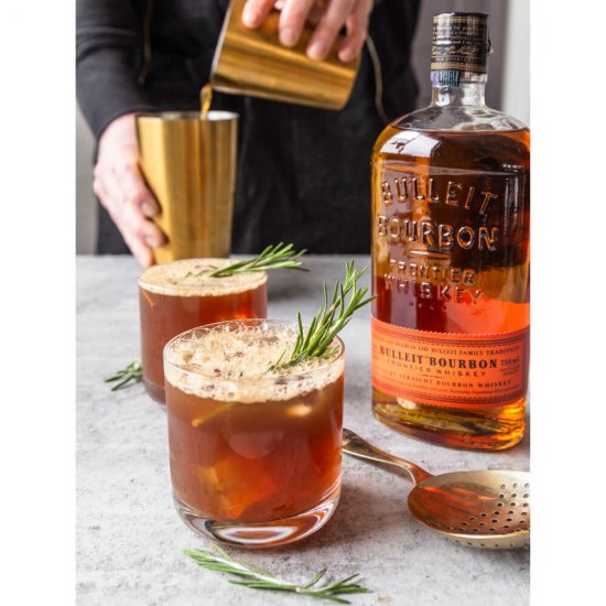 Whisky Bulleit Bourbon 0.7L, Alcool 45%, Whisky Bun, Whisky de Calitate, Bulleit Whisky, Whisky 0.7l, Whisky 45%, Whisky Premium, Bourbon Whisky, Bourbon Whisky Bulleit