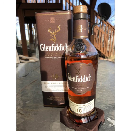 Whisky Glenfiddich 18 Ani Vechime, 0.7L, Alcool 40%, Whisky Bun, Whisky de Calitate, Glenfiddich Whisky, Whisky 0.7l, Whisky 40%, Whisky Premium