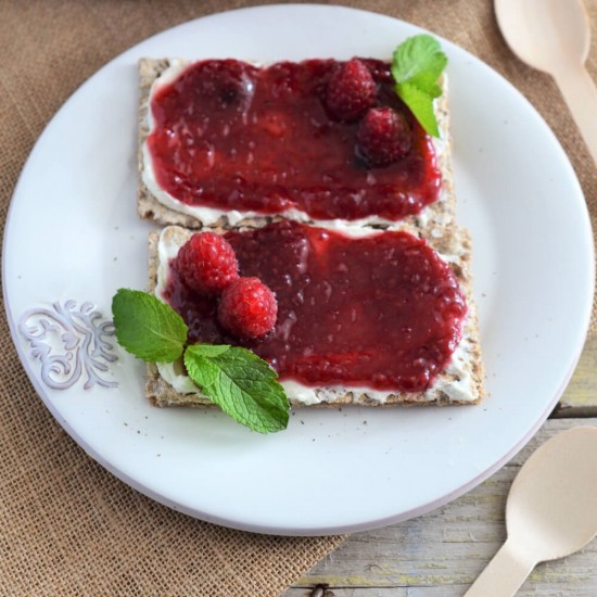Dulceata de Zmeura Naturavit, 300 g