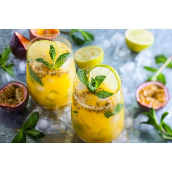 Sirop cu Aroma de Fructul Pasiunii Marie Brizard, 0.7 l, Sirop pentru Cocktail, Sirop din Fructe, Sirop Dulce din Fructe, Sirop pentru Suc din Fructul Pasiunii, Sirop Concentrat