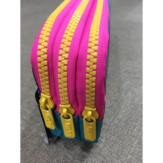 Penar Milan, Tip Borseta, 3 Fermoare, Multicolor, Poliester, Penar Borseta, Penar cu Fermoare, Penar Neechipat, Penare Neechipate, Penar Neechipat Milan, Penar din Poliester, Penar Poliester, Penar Multicolor