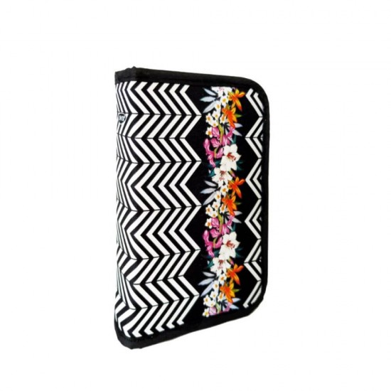 Penar Neechipat DACO, Model Floral, 19.5x13x4.5 cm, Material Poliester, Multicolor, Un Compatiment cu Doua Extensii Interioare, Penar pentru Fete, Penare cu Fermoar, Penare Neechipate, Penare de Scoala, Penare Scolare, Penar Scolar, Rechizite Scolare