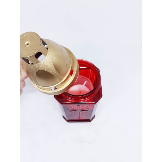 Candela de Sticla cu Capac, Patrata, Model Cruce, Rosu, 10 Ore Capacitate de Ardere, Candela de Sticla Rosie cu Capac Auriu, Candela cu Capac, Candela Rosie, Candela de Sticla cu Capac, Candele cu Capac, Candele Rosii, Candele de Sticla cu Capac